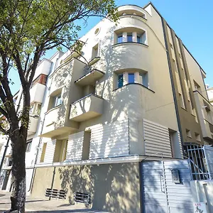 דירה Parliament & River View בוקרשט
